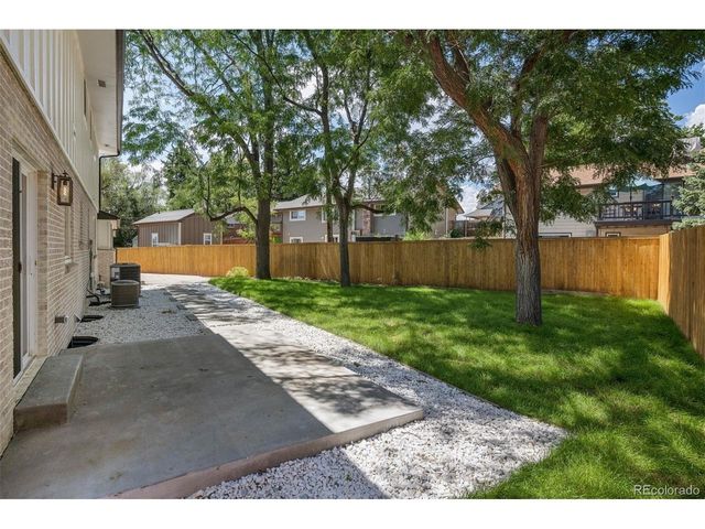6577 Everett St, Arvada, CO 80004