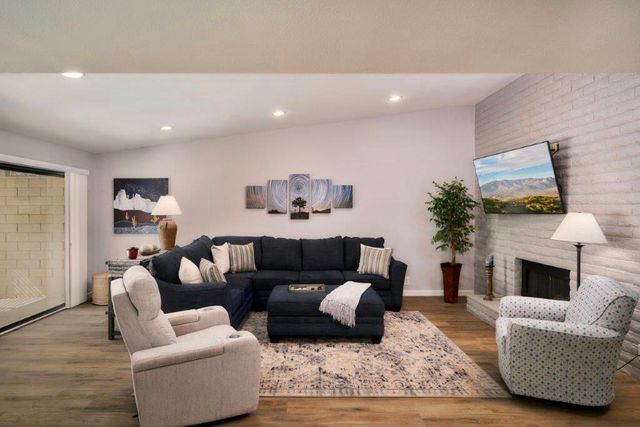 25 Maximo Way, Palm Desert, CA 92260