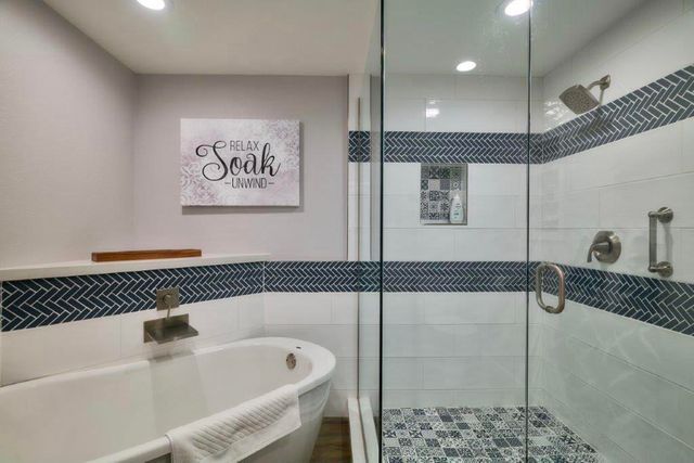 25 Maximo Way, Palm Desert, CA 92260