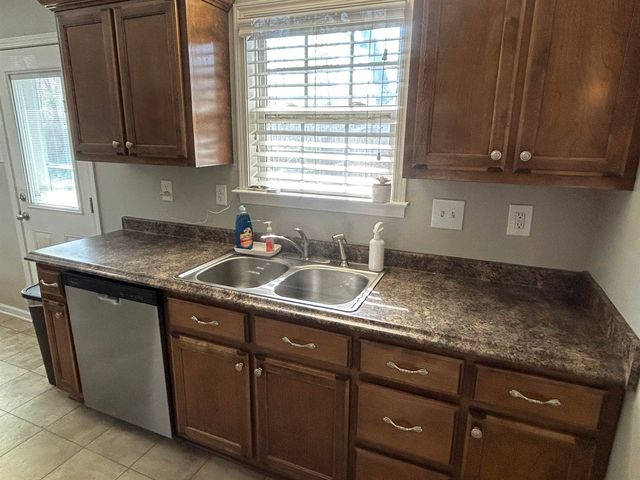 1535 ROANE AVE S, Covington, TN 38019