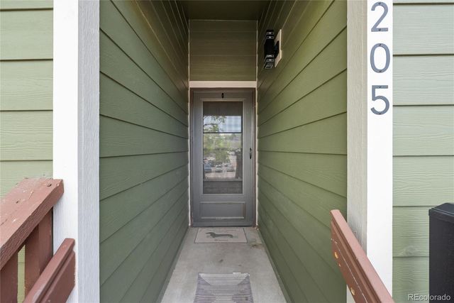 540 S Forest Street 205, Denver, CO 80246