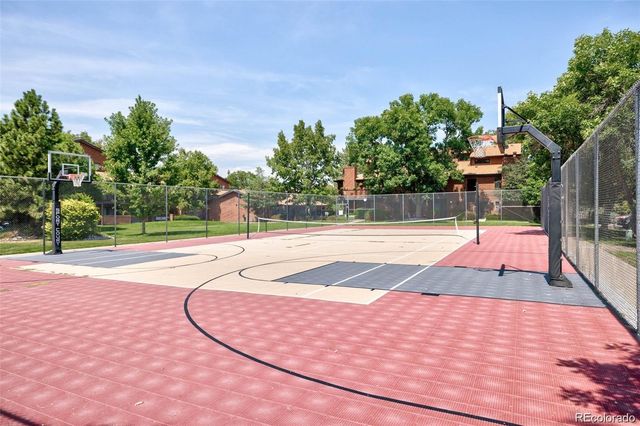 540 S Forest Street 205, Denver, CO 80246