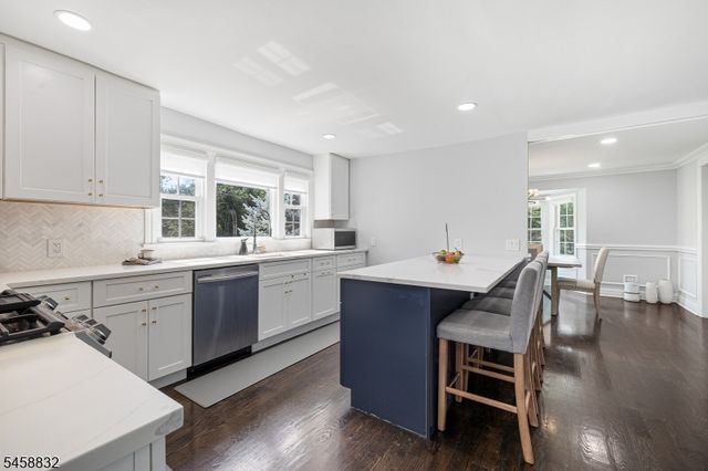 330 Springfield Ave, Westfield Town, NJ 07090