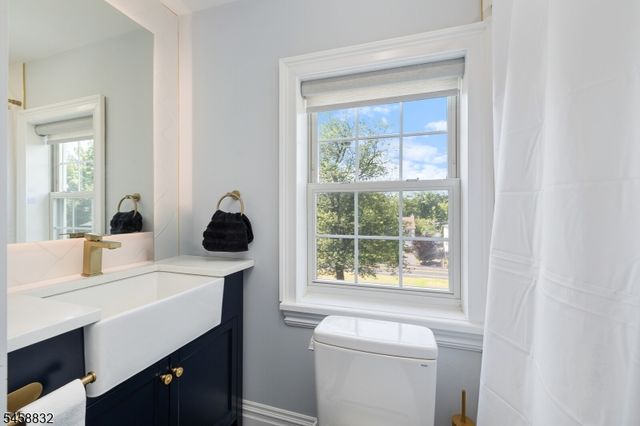330 Springfield Ave, Westfield Town, NJ 07090