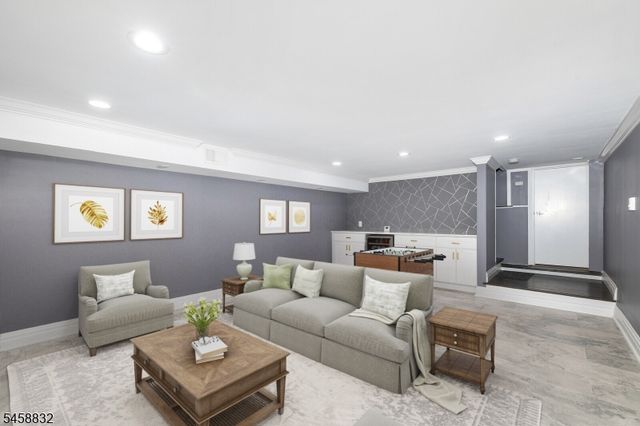 330 Springfield Ave, Westfield Town, NJ 07090