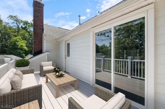 330 Springfield Ave, Westfield Town, NJ 07090