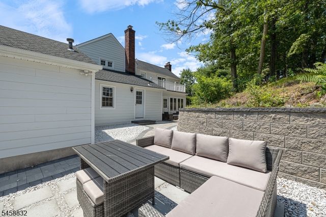 330 Springfield Ave, Westfield Town, NJ 07090