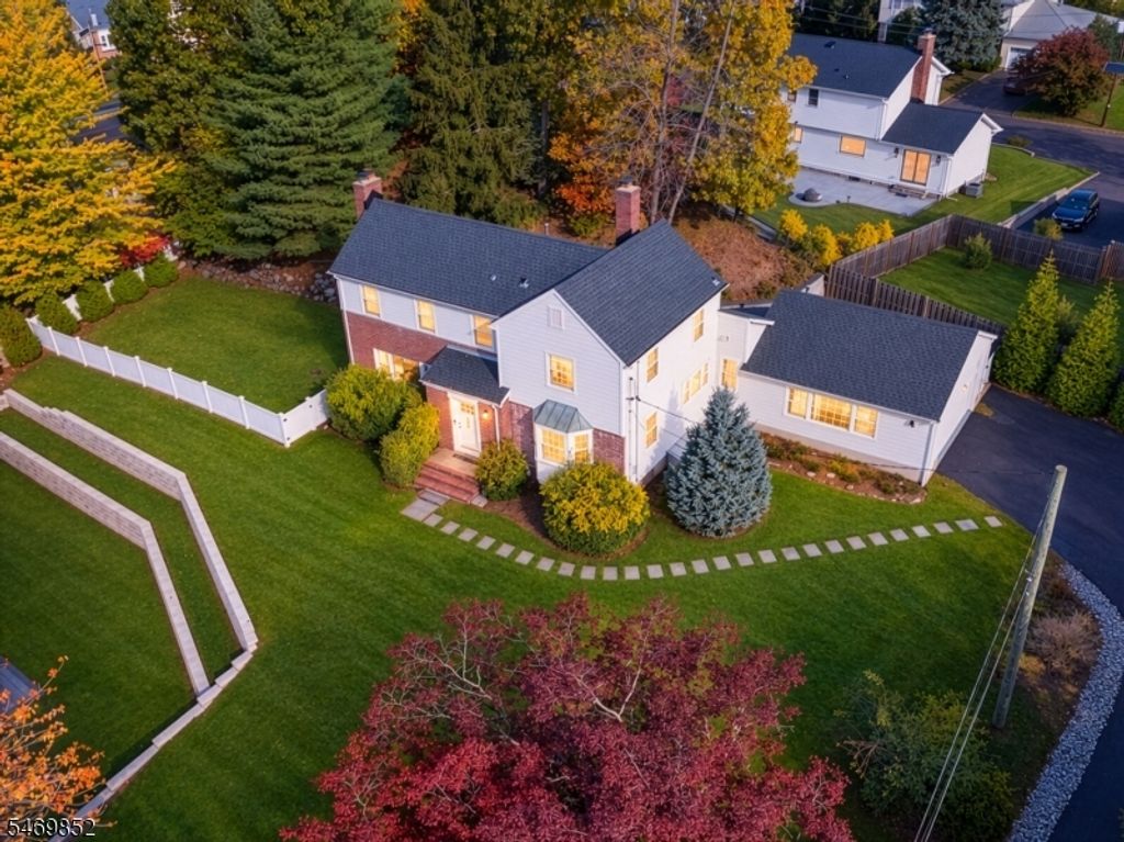330 Springfield Ave, Westfield Town, NJ 07090
