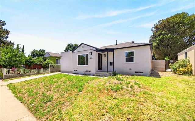 7117 Natick, Van Nuys, CA 91405