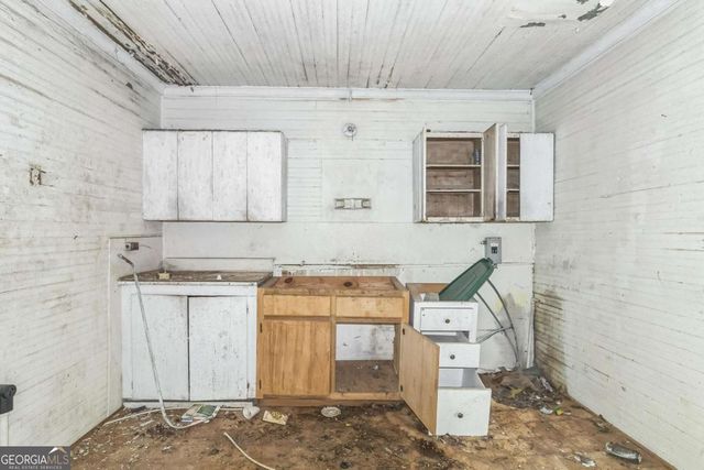 916 Opry Avenue, Macon, GA 31217