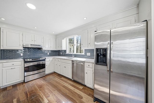 443 Cushing St, Hingham, MA 02043