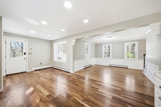 443 Cushing St, Hingham, MA 02043