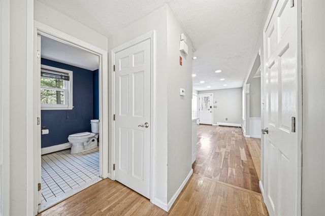 443 Cushing St, Hingham, MA 02043