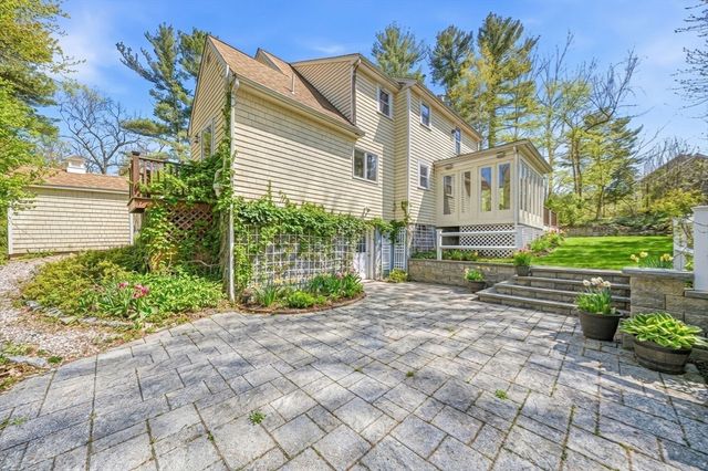 443 Cushing St, Hingham, MA 02043
