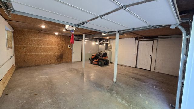 711 Omega Drive, Whitwell, TN 37397