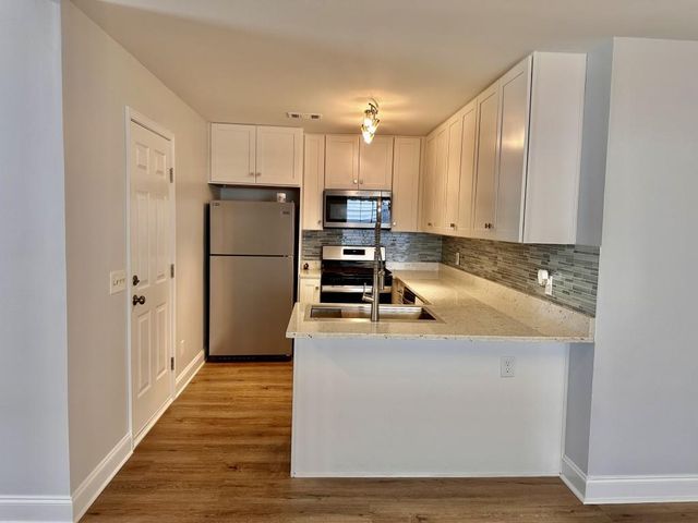 2651 Saint Charles Lane NW, Kennesaw, GA 30144