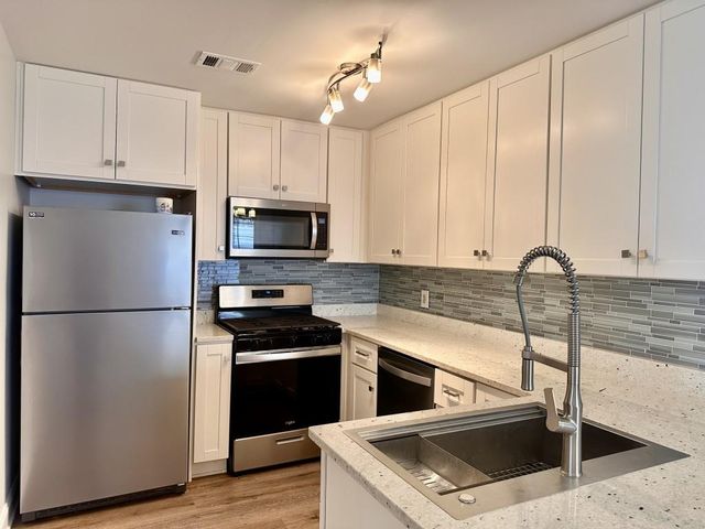 2651 Saint Charles Lane NW, Kennesaw, GA 30144