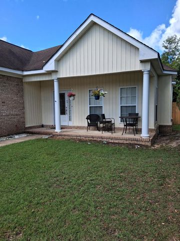 207 Telluride Lane, Midland City, AL 36350