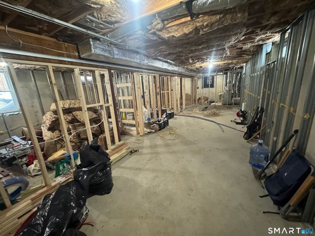 695 Shelton Street 1st Floor, Bridgeport, CT 06608