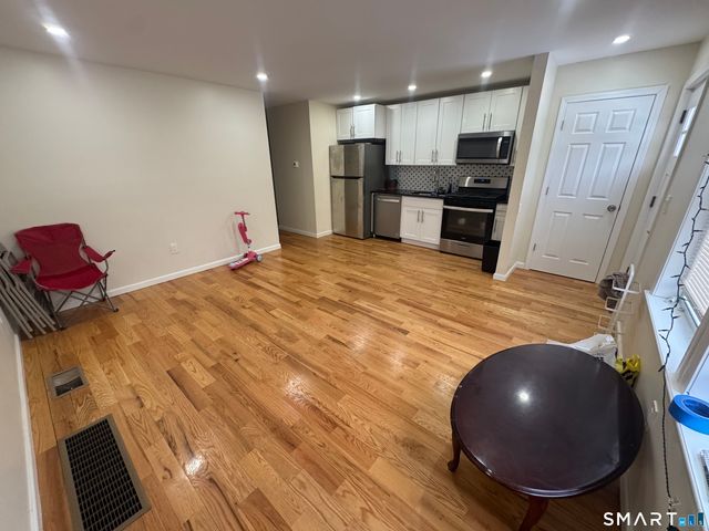 695 Shelton Street 1st Floor, Bridgeport, CT 06608