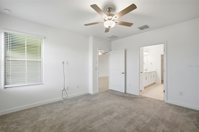 10976 GABLE DIG LOOP, San Antonio, FL 33576