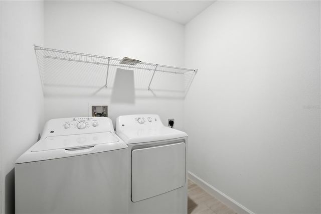 10976 GABLE DIG LOOP, San Antonio, FL 33576