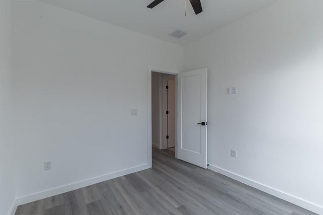 21515A Patton Ave 2, Lago Vista, TX 78645