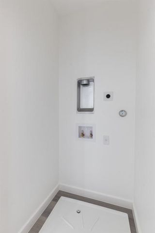 21515A Patton Ave 2, Lago Vista, TX 78645