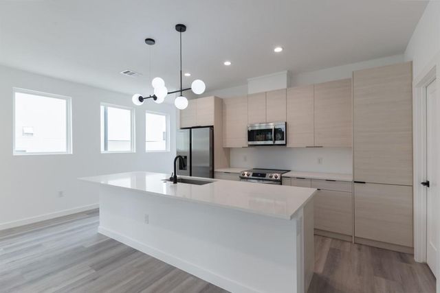 21515A Patton Ave 2, Lago Vista, TX 78645