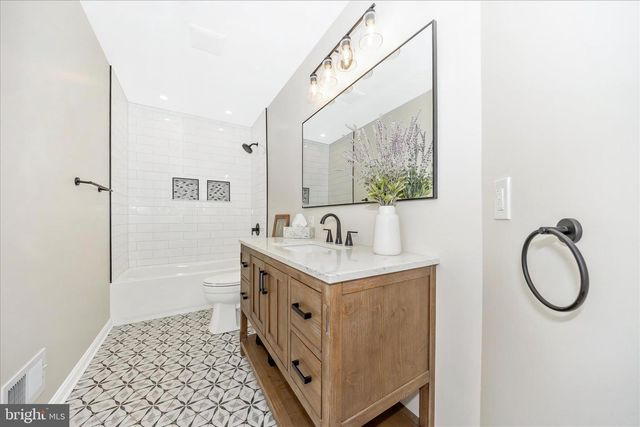 8708 REICHS FORD RD, Frederick, MD 21704