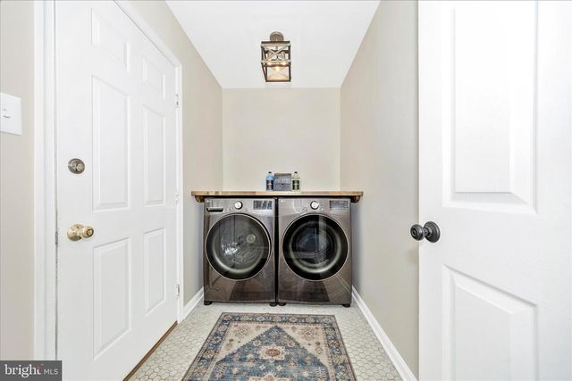 8708 REICHS FORD RD, Frederick, MD 21704