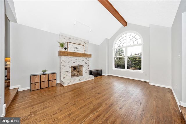 8708 REICHS FORD RD, Frederick, MD 21704