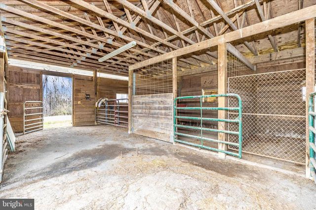 8708 REICHS FORD RD, Frederick, MD 21704