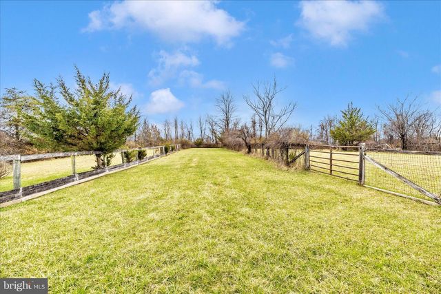 8708 REICHS FORD RD, Frederick, MD 21704