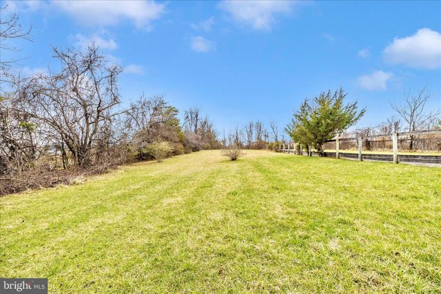 8708 REICHS FORD RD, Frederick, MD 21704