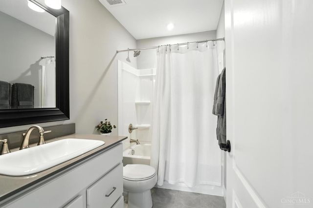 850 Sand Trap Place, Turtle Creek Twp, OH 45036