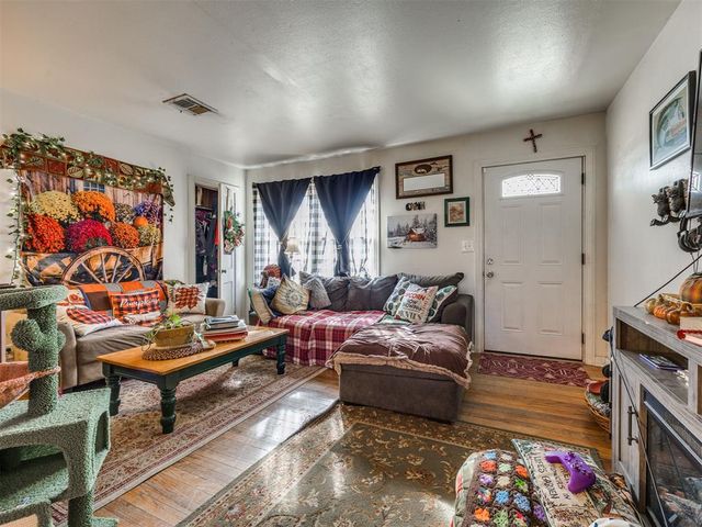 903 Dakota Street, Norman, OK 73069