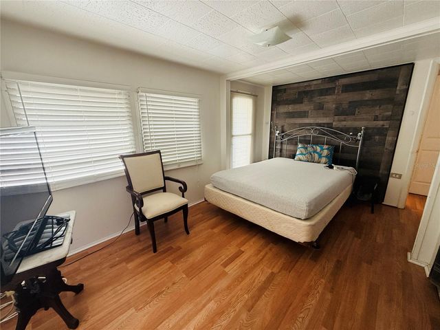 4851 W GANDY BOULEVARD B3L15, Tampa, FL 33611