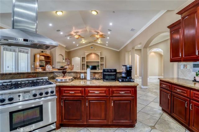 6116 Chadbourne Avenue, Riverside, CA 92505