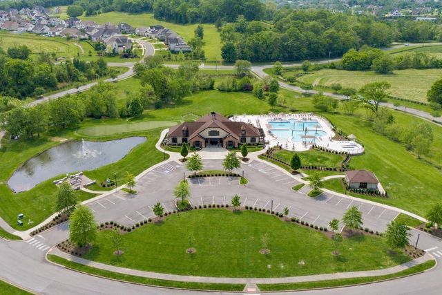 6772 Falls Ridge Ln, College Grove, TN 37046