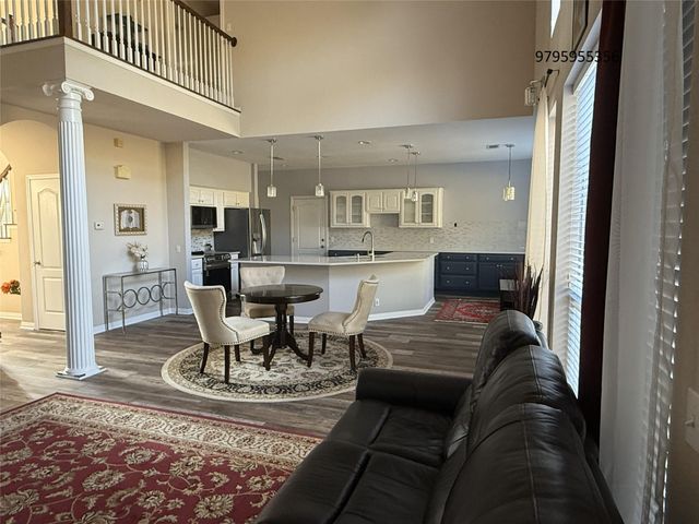 8504 Young LN, Austin, TX 78737