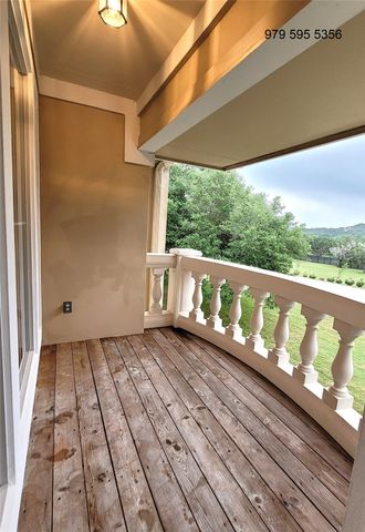 8504 Young LN, Austin, TX 78737