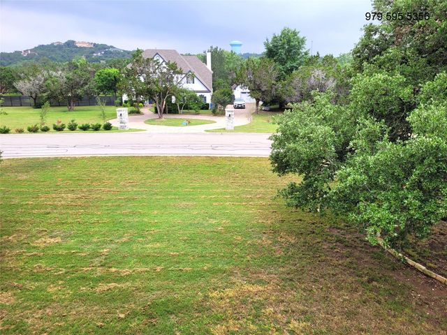 8504 Young LN, Austin, TX 78737