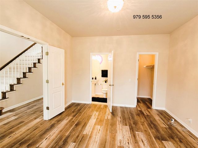 8504 Young LN, Austin, TX 78737