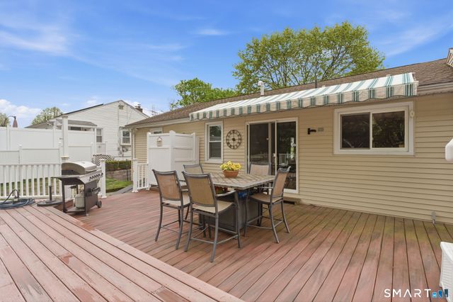 44 Skyline Drive, Waterbury, CT 06706