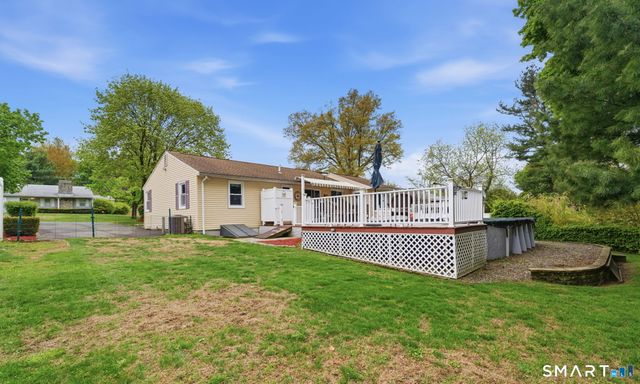 44 Skyline Drive, Waterbury, CT 06706