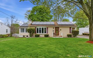 44 Skyline Drive, Waterbury, CT 06706