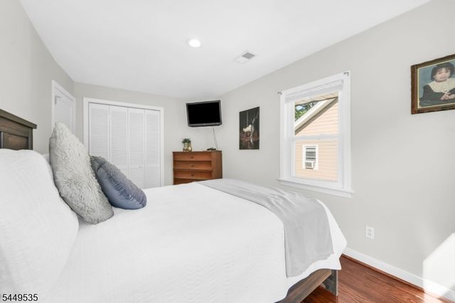 256 Van Buren Ave, Teaneck Twp., NJ 07666