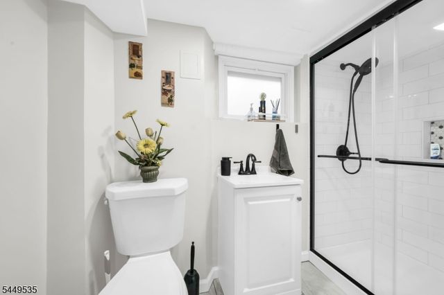 256 Van Buren Ave, Teaneck Twp., NJ 07666