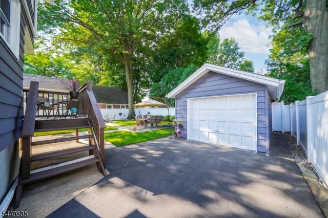 256 Van Buren Ave, Teaneck Twp., NJ 07666